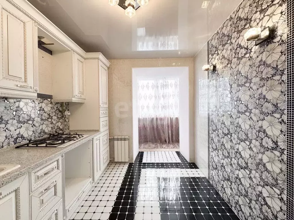 2-к кв. Хабаровский край, Комсомольск-на-Амуре Центральный округ,  ... - Фото 2