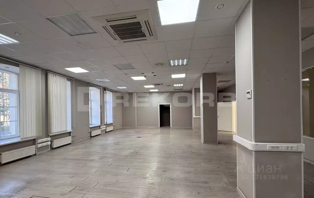 Офис в Санкт-Петербург Воронежская ул., 5к3 (511 м) - Фото 1