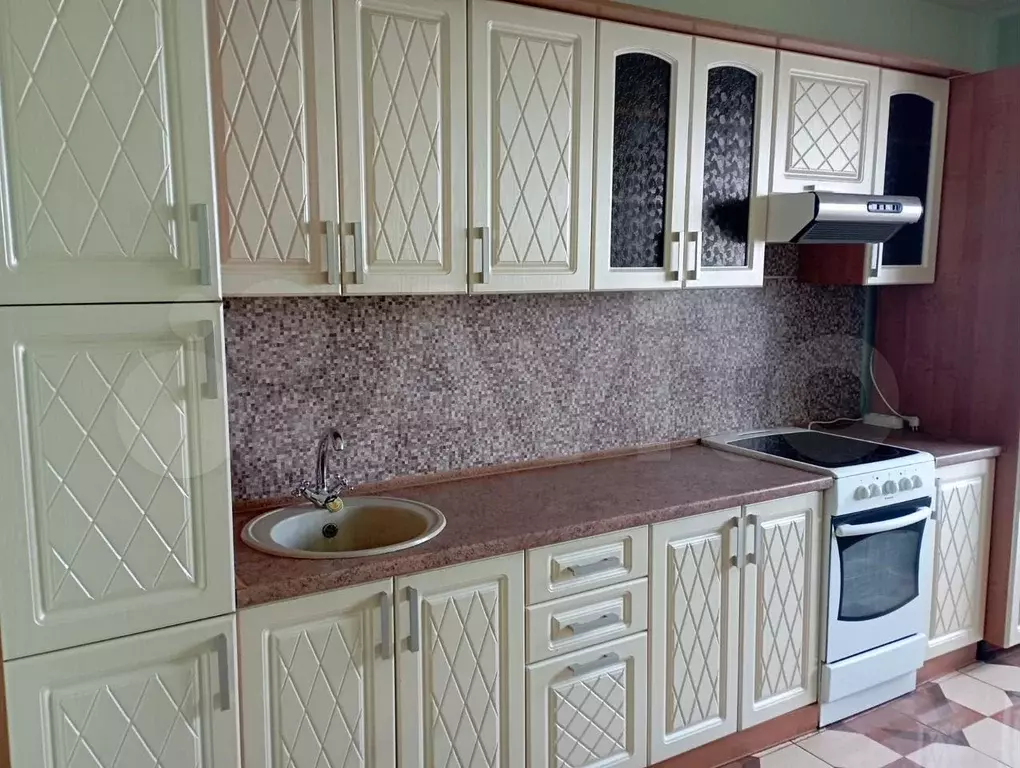 2-к. квартира, 68 м, 3/9 эт. - Фото 0