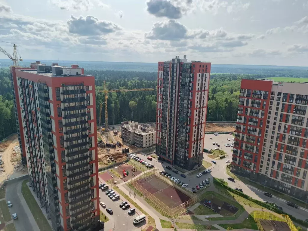 Продаётся 2-к квартира, 59.9 м - Фото 0