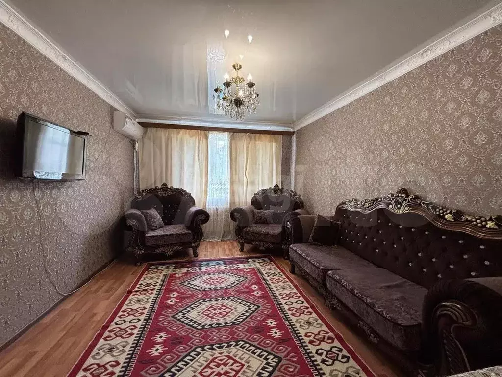 2-к. квартира, 58 м, 5/5 эт. - Фото 1