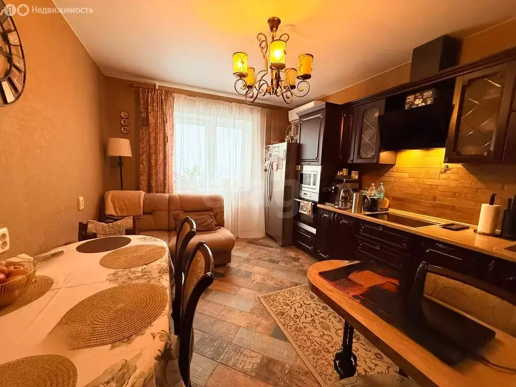 2-комнатная квартира: Брянск, улица Луначарского, 7А (60.4 м) - Фото 2