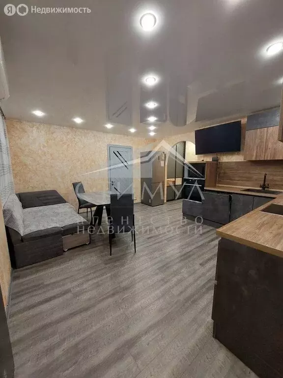 2-комнатная квартира: Саратов, улица имени Ф.А. Блинова, 35 (65 м) - Фото 2