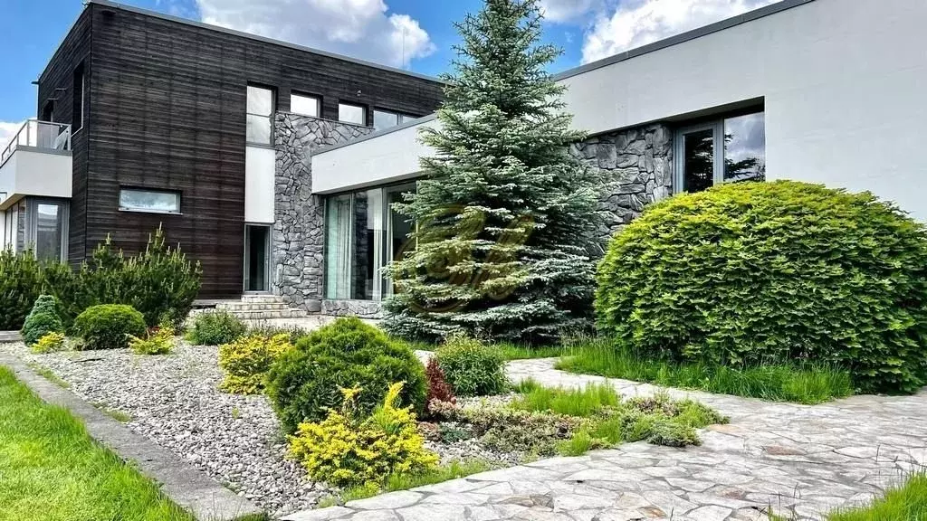 Дом в Московская область, Красногорск городской округ, д. Бузланово ... - Фото 1