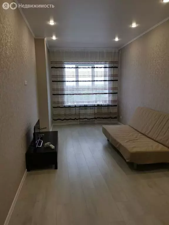 2-комнатная квартира: Балаково, улица Розы Люксембург, 36 (88 м) - Фото 1