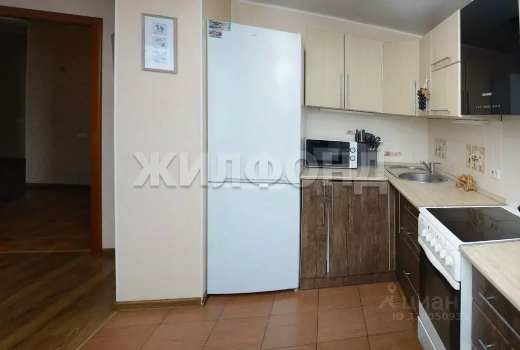 3-к кв. Алтайский край, Барнаул ул. Малахова, 69 (69.6 м) - Фото 1