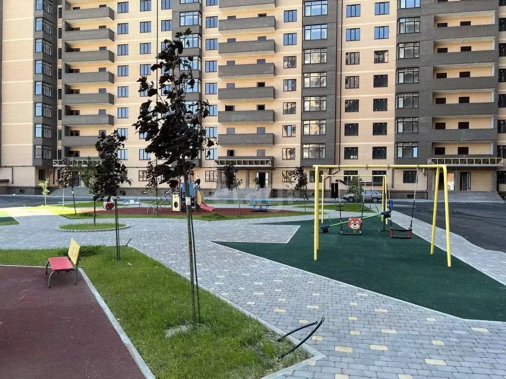 1-к кв. Карачаево-Черкесия, Черкесск Кавказская ул., 92/в 3 (46.2 м) - Фото 0