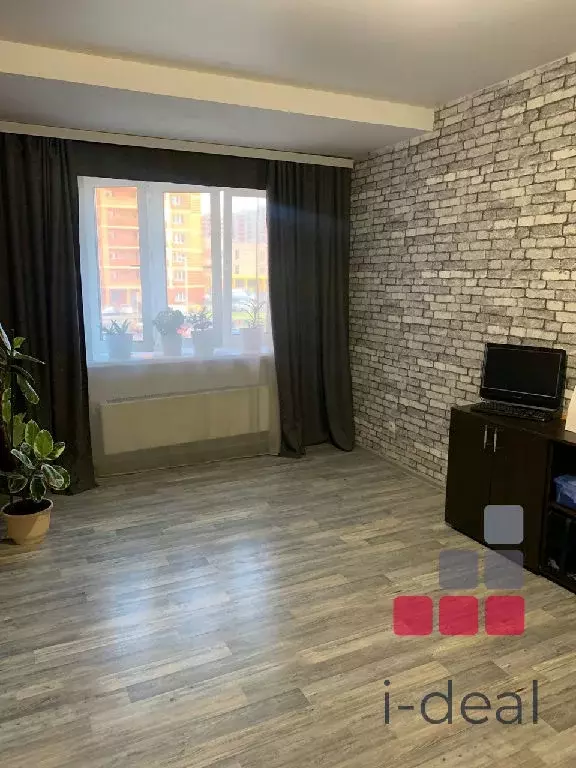 Продается 3-комнатная квартира - Фото 2