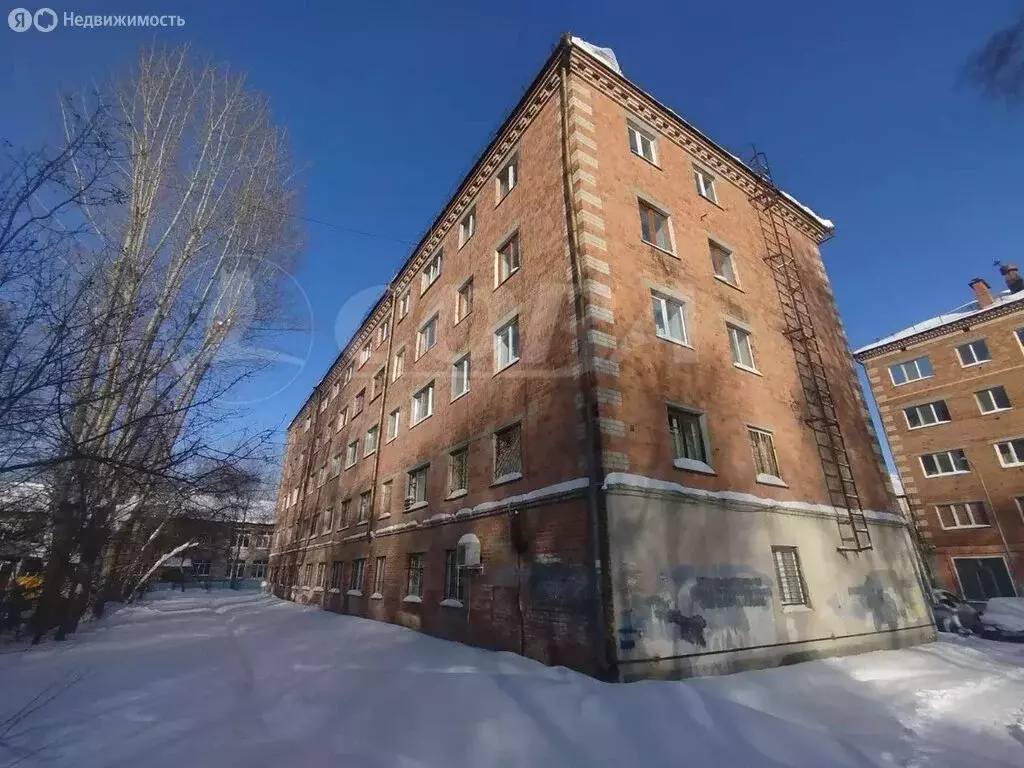 1-комнатная квартира: Тюмень, Рижская улица, 76 (8.5 м) - Фото 2