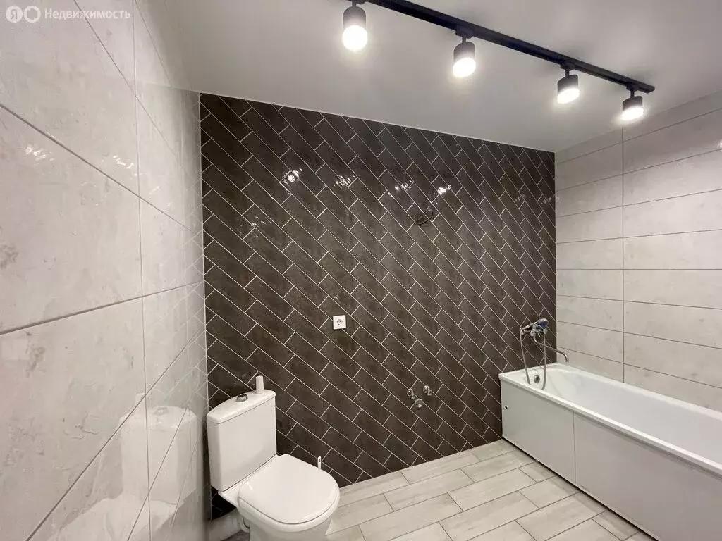 1-комнатная квартира: Липецк, улица Артёмова, 1А (47 м) - Фото 1