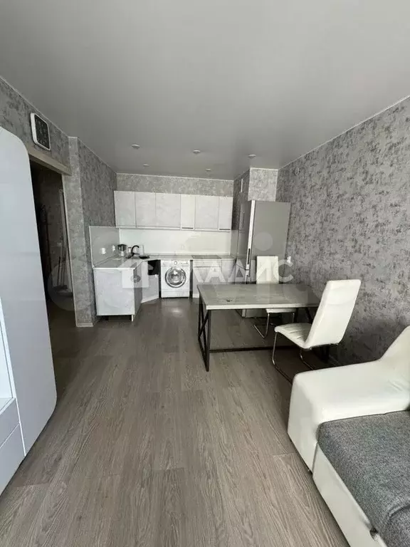 1-к. квартира, 40 м, 9/17 эт. - Фото 0