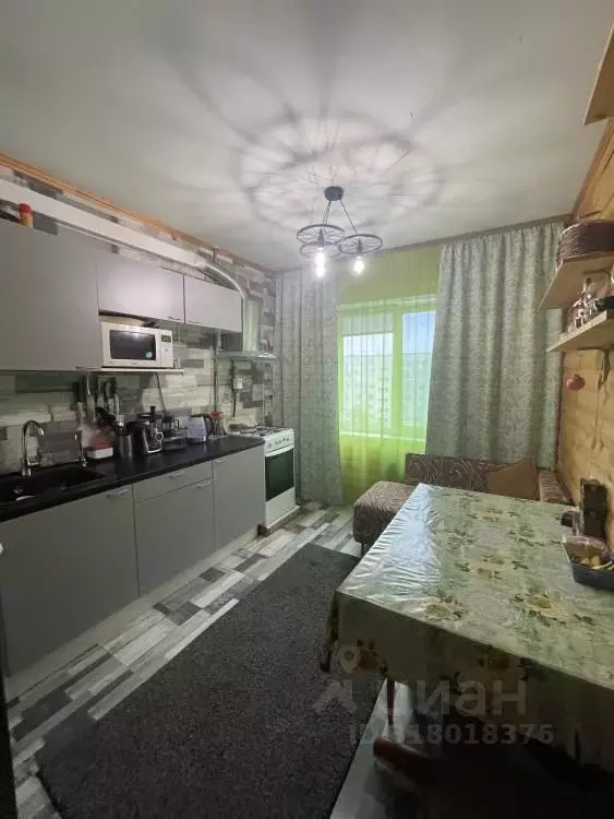3-к кв. Омская область, Омск ул. Лукашевича, 6/1 (62.6 м) - Фото 0