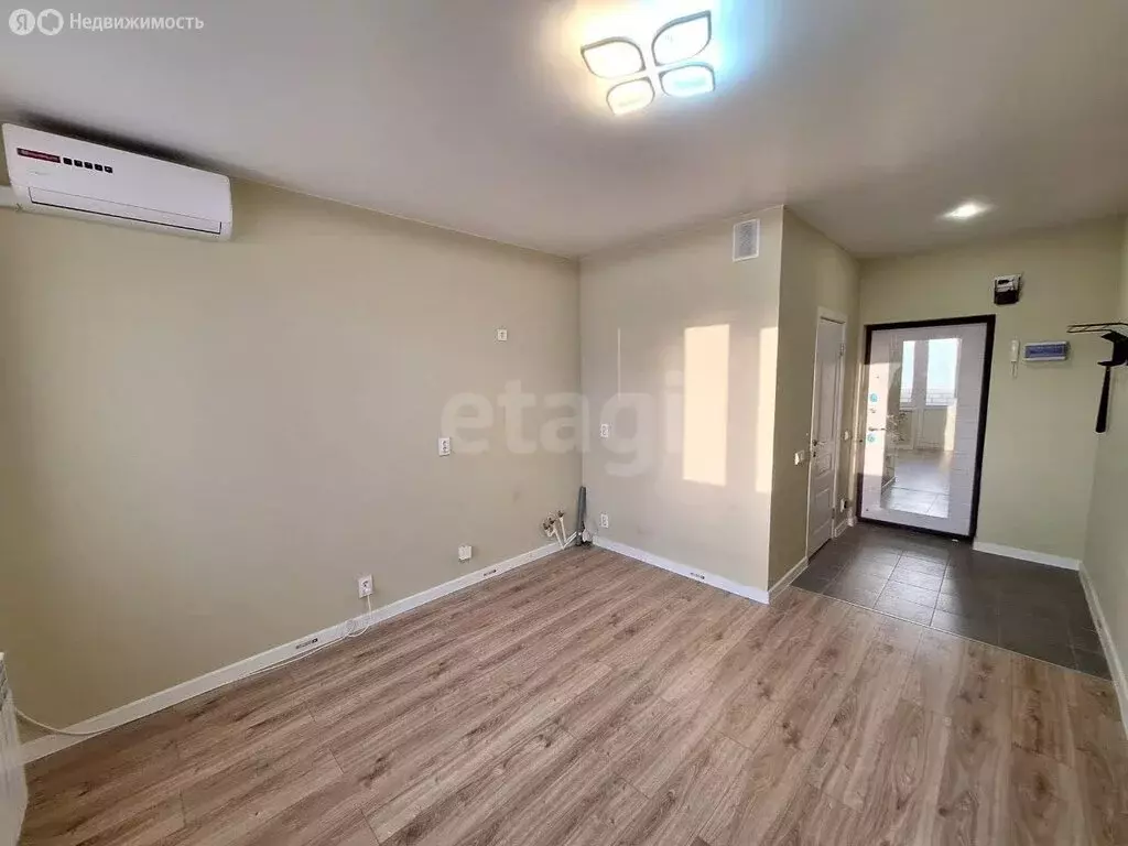 Квартира-студия: Тверь, улица Сергея Лоскутова, 2 (21 м) - Фото 1