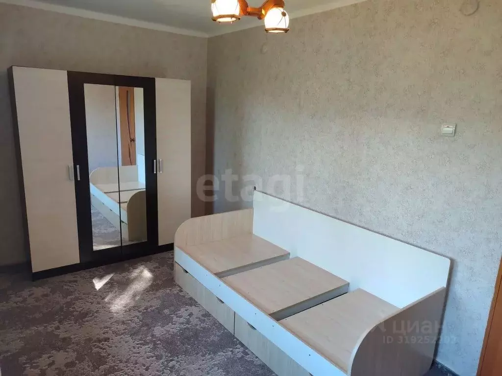 3-к кв. Крым, Симферополь ул. Киевская (56.0 м) - Фото 0