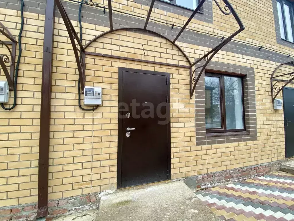 Таунхаус в Калмыкия, Элиста ул. Хомутникова, 116 (45 м) - Фото 1