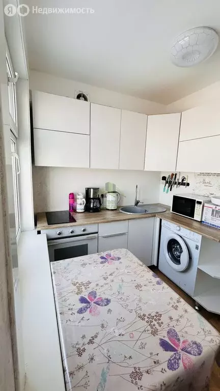 3-комнатная квартира: Улан-Удэ, микрорайон Сокол, 1 (54.9 м) - Фото 2