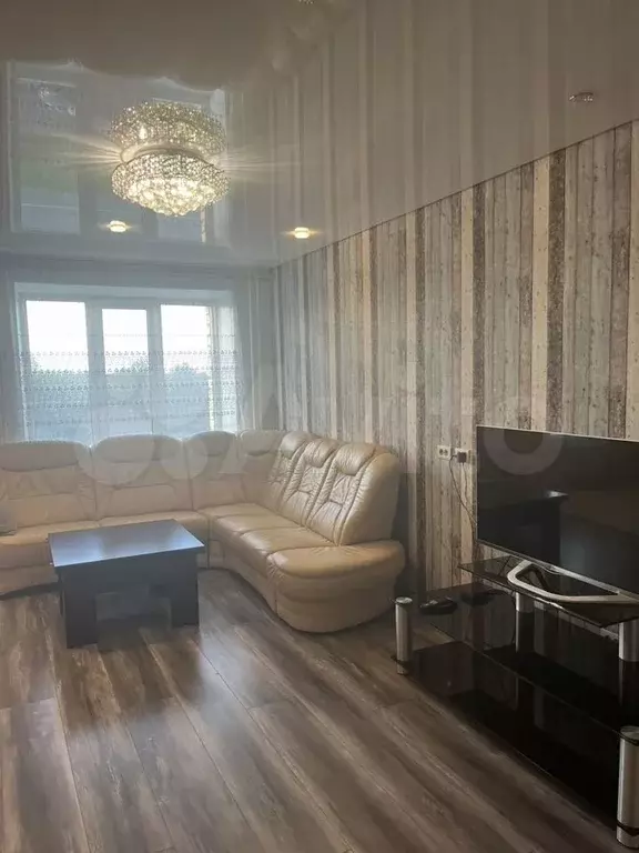 2-к. квартира, 65 м, 3/10 эт. - Фото 1