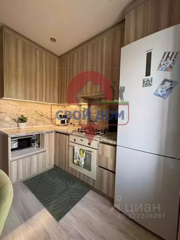 3-к кв. Оренбургская область, Орск пл. Гагарина, 2А (62.2 м) - Фото 1