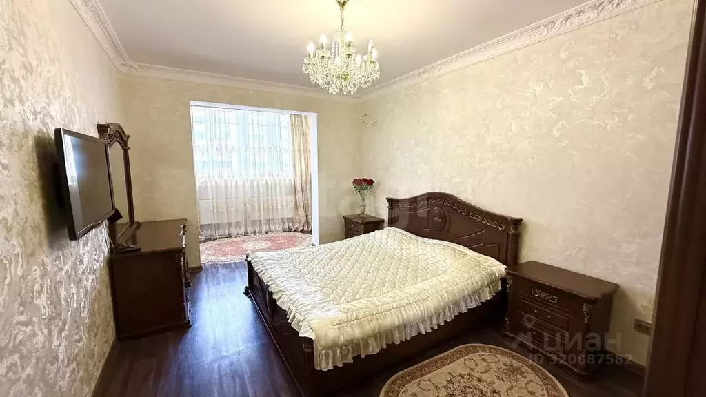 2-к кв. Дагестан, Каспийск ул. Молодежная, 4 (82.0 м) - Фото 1