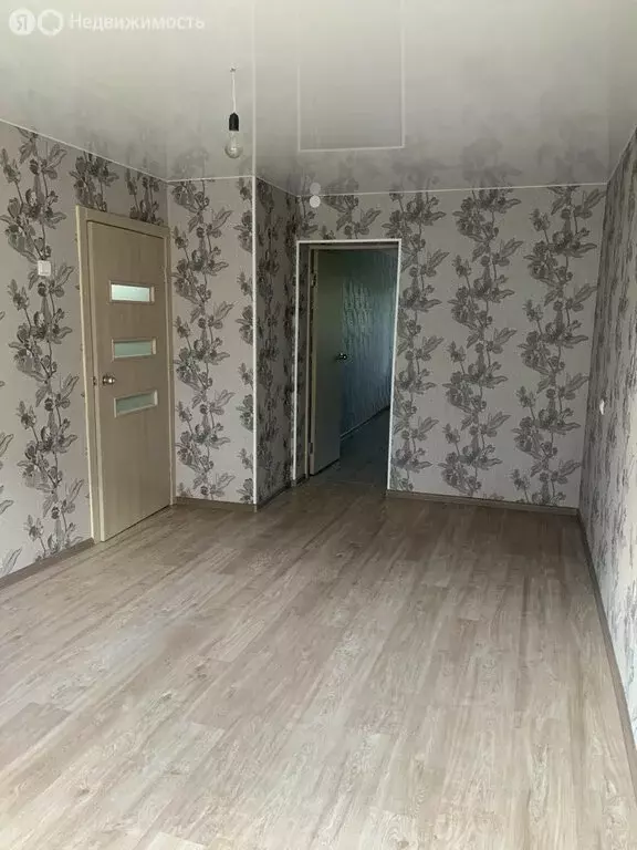 2-комнатная квартира: Губаха, улица Кирова, 4 (44 м) - Фото 0