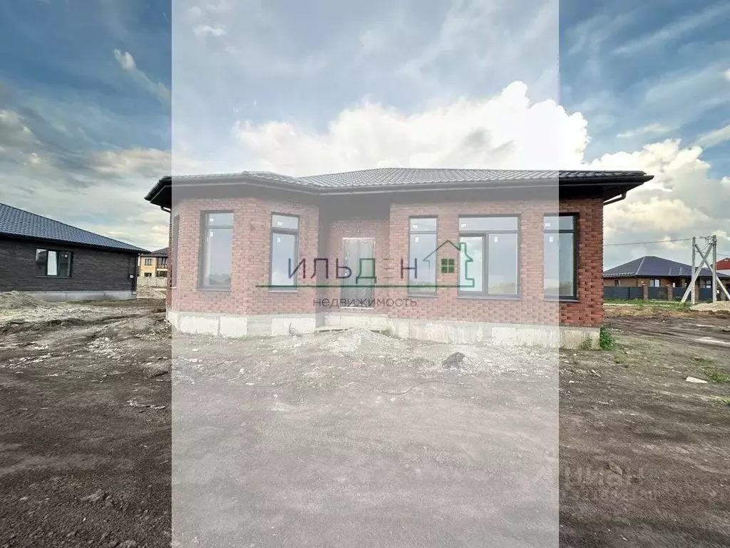 Дом в Брянская область, Брянский район, Отрадненское с/пос, с. ... - Фото 1