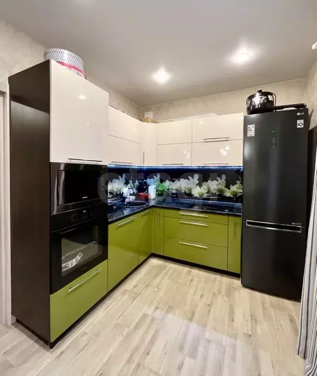 3-к кв. Пермский край, Пермь ул. Сакко и Ванцетти, 111 (82.3 м) - Фото 1