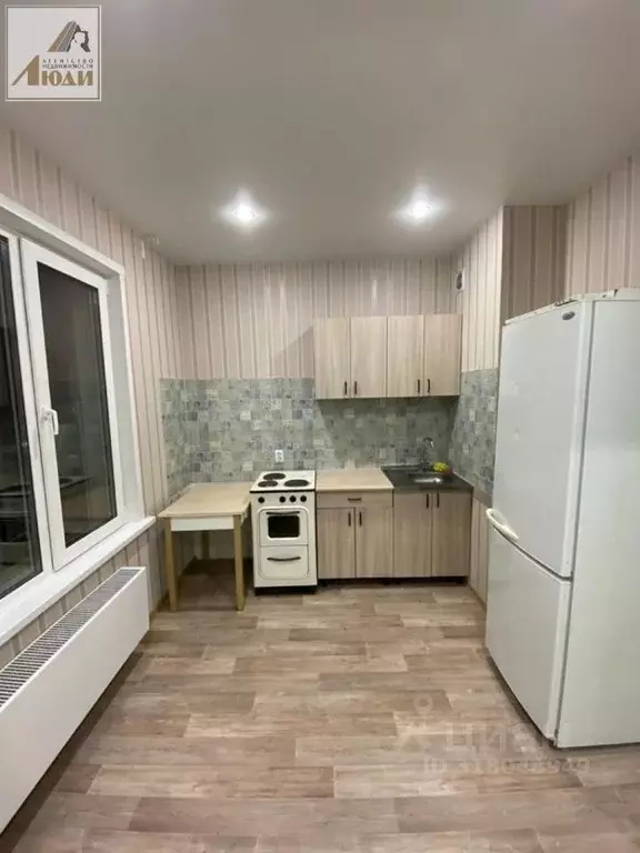 1-к кв. Новосибирская область, Новосибирск Республиканская ул., 17 ... - Фото 0