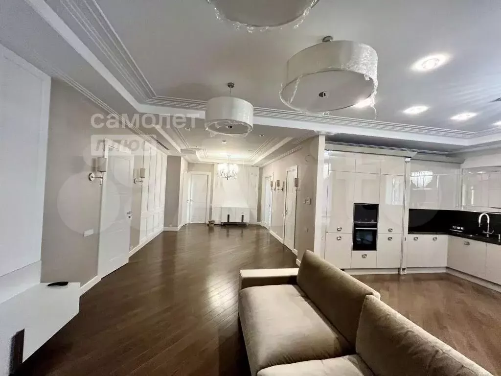 3-к. квартира, 130 м, 6/13 эт. - Фото 1