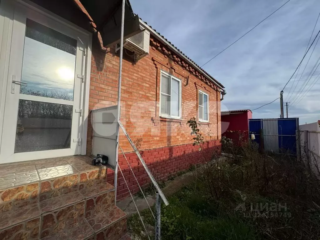 Дом в Краснодарский край, Успенский район, Вольненское с/пос, с. ... - Фото 1