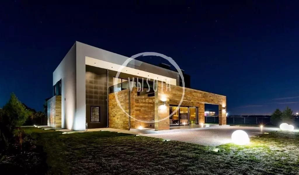 Коттедж в Московская область, Красногорск городской округ, д. ... - Фото 1