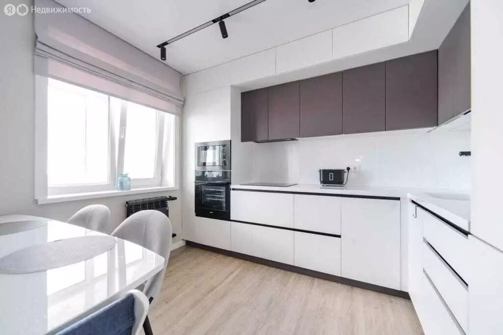 3-комнатная квартира: Благовещенск, Институтская улица, 3/1 (70.9 м) - Фото 1