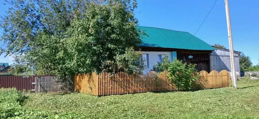 Дом в Свердловская область, Шалинский муниципальный округ, с. Сылва ... - Фото 1