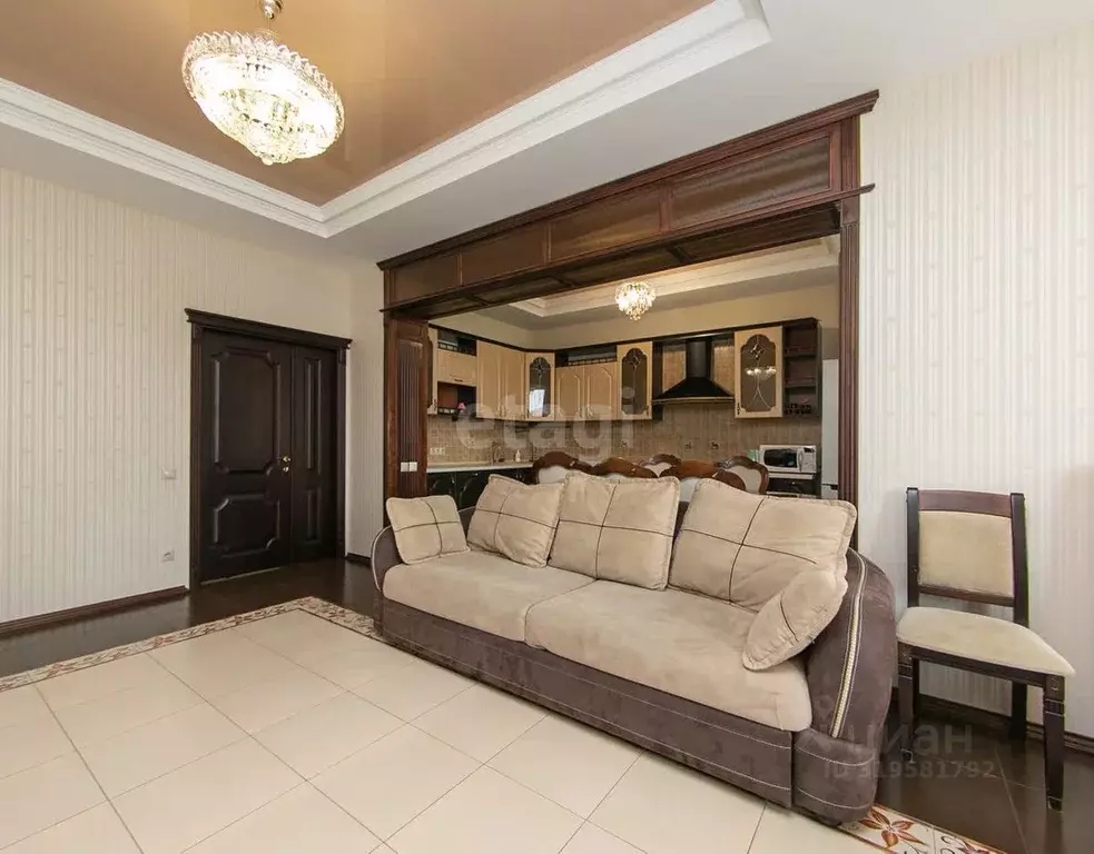 3-к кв. Томская область, Томск Источная ул., 10 (125.9 м) - Фото 2