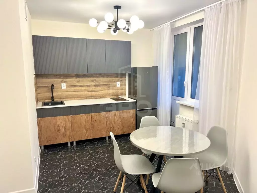 1-к кв. Ленинградская область, Мурино Всеволожский район, ул. ... - Фото 1