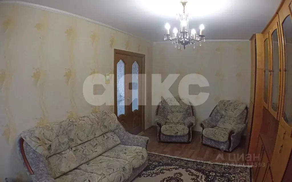3-к кв. Краснодарский край, Темрюк ул. Калинина (62.7 м) - Фото 0