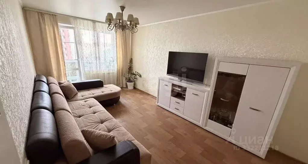 2-к кв. Татарстан, Казань просп. Ямашева, 94 (50.0 м) - Фото 1