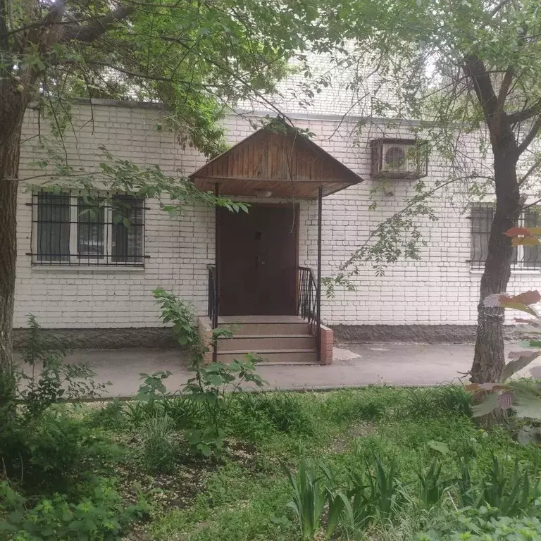 Помещение свободного назначения в Саратовская область, Саратов ул. ... - Фото 0