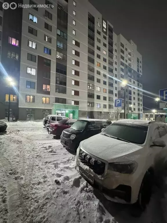 2-комнатная квартира: Ижевск, улица Архитектора П.П. Берша, 15 (56 м) - Фото 2