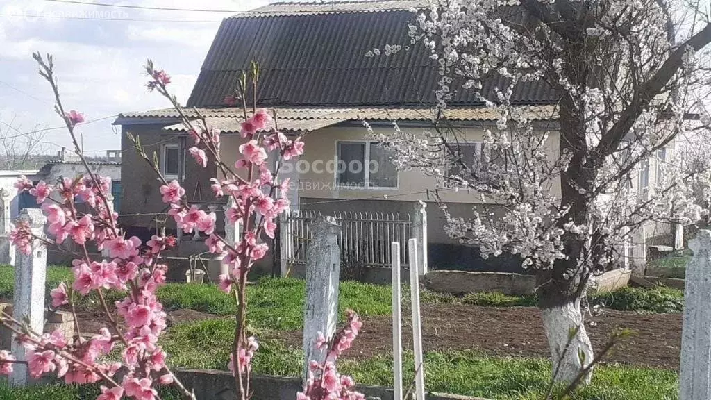 Дом в Уварово, Заречная улица (85 м) - Фото 2