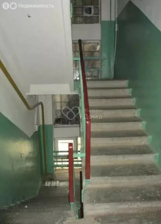 3-комнатная квартира: Волгоград, улица 50 лет Октября, 17 (74 м) - Фото 2