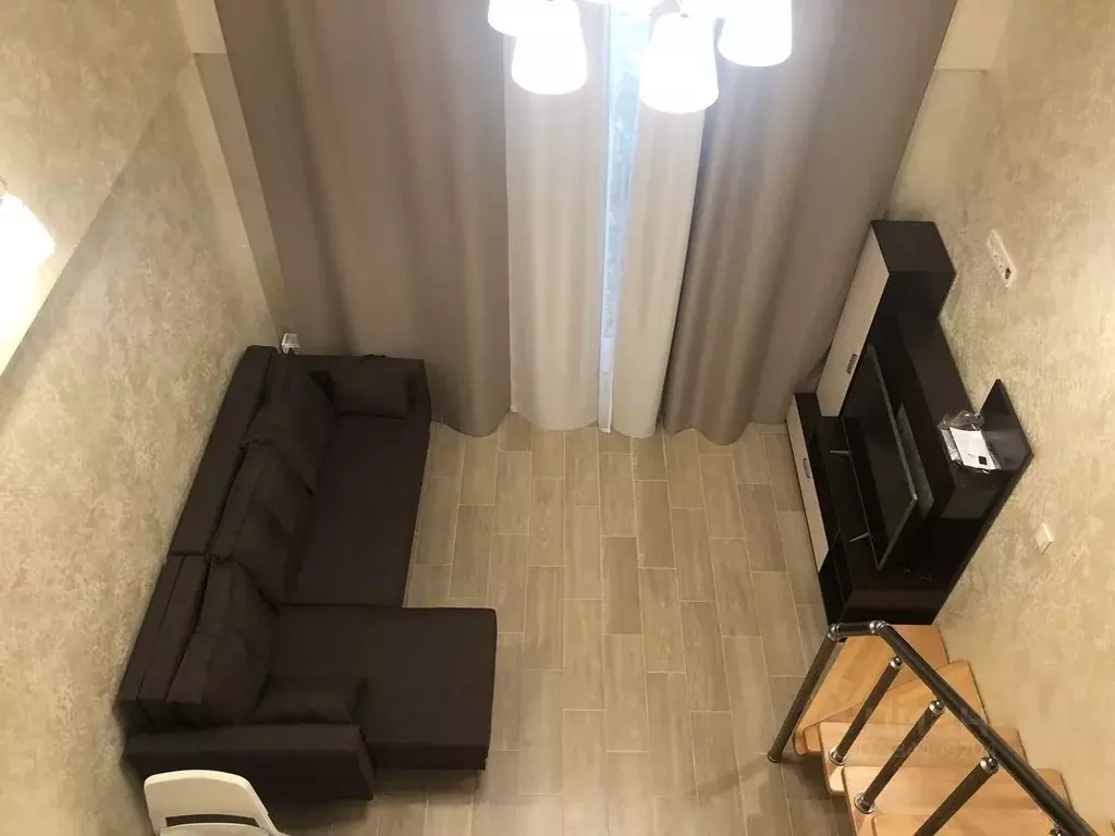 2-к кв. Крым, Симферополь ул. Ленина, 1 (58.0 м) - Фото 2