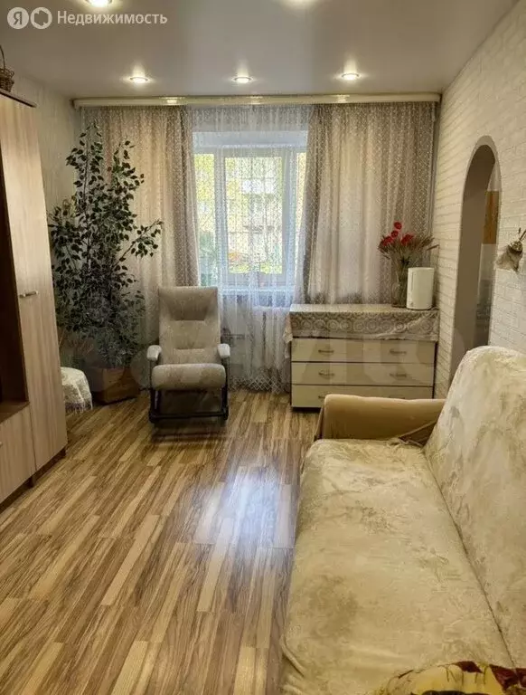3-комнатная квартира: Сыктывкар, улица Домны Каликовой, 23 (55.6 м) - Фото 1