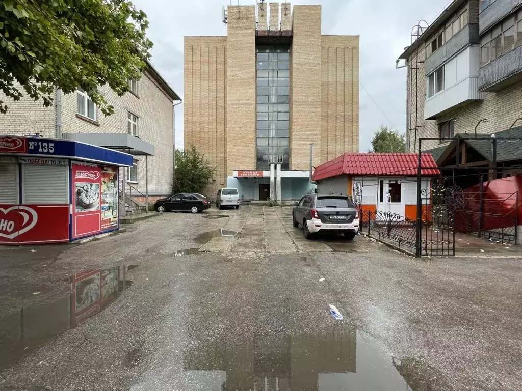 Помещение свободного назначения в Самарская область, Тольятти ул. ... - Фото 1