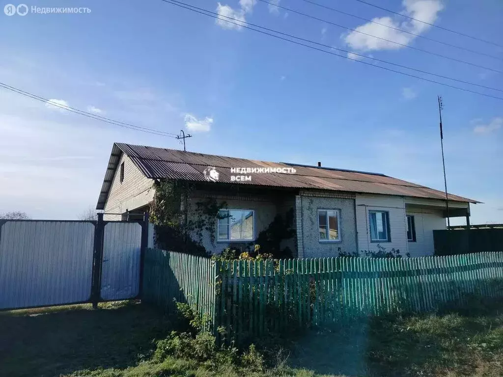 Дом в Челябинская область, Аргаяшский муниципальный округ, деревня ... - Фото 0