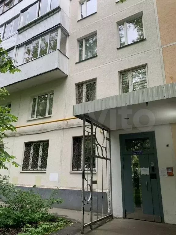 1-к. квартира, 33 м, 1/9 эт. - Фото 0