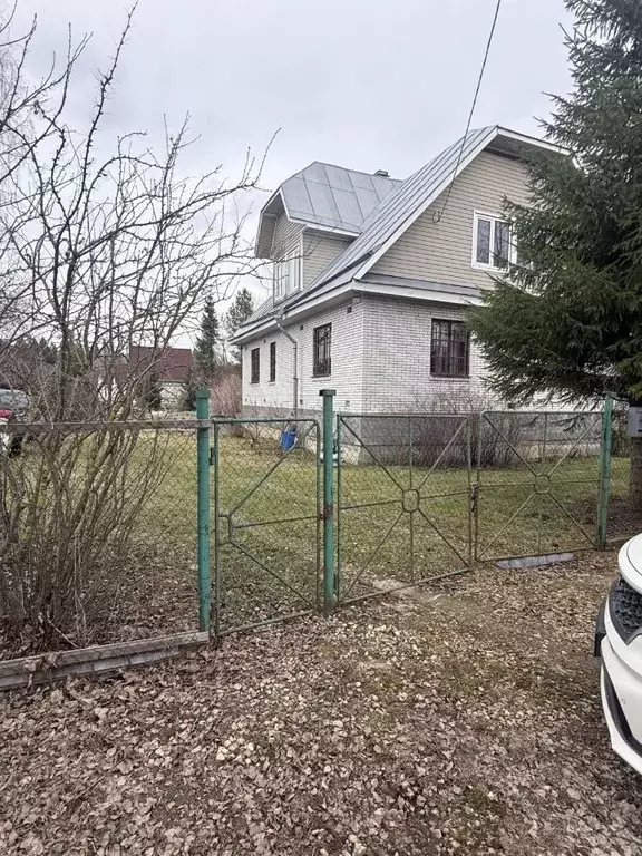 Дом в Ленинградская область, Гатчинский муниципальный округ, д. Малое ... - Фото 1