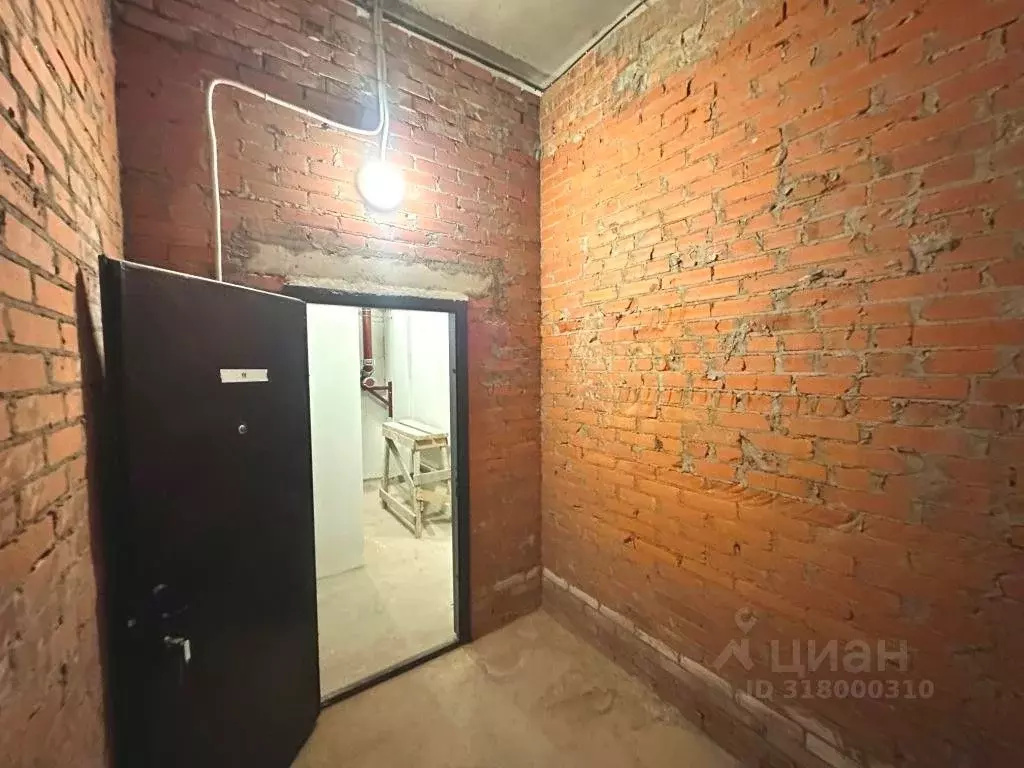 Гараж в Новосибирская область, Новосибирск ул. Коминтерна, 89 (5 м) - Фото 0