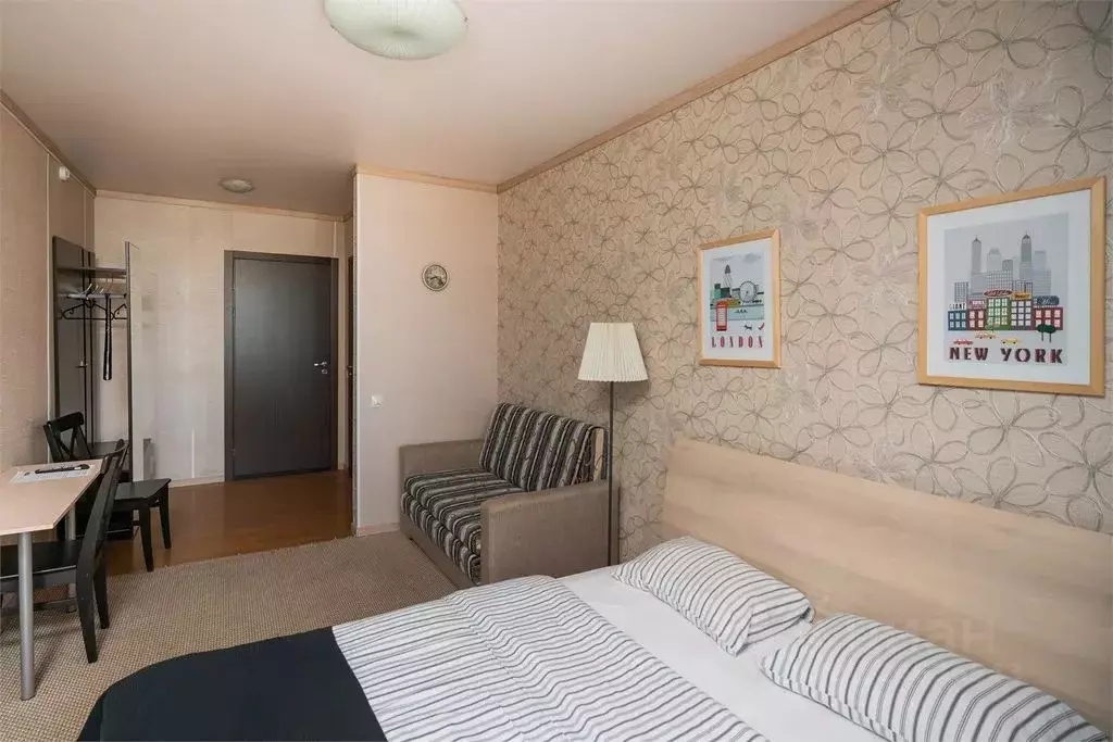 Комната Псковская область, Псков Вокзальная ул., 29/43 - Фото 1