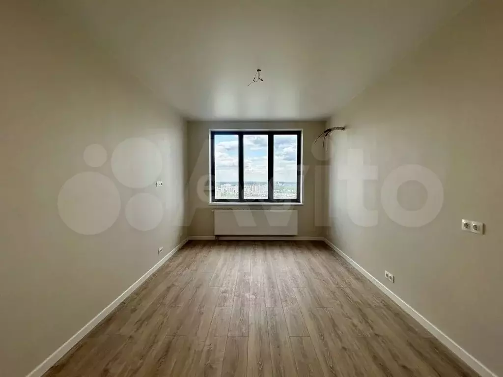 Доля в квартира-студии, 26,8 м, 35/53 эт. - Фото 0