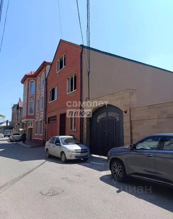 Дом в Дагестан, Махачкала туп. 6-й Горького (300 м) - Фото 1